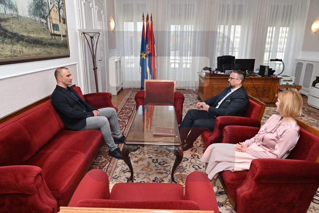 JUHAS SASTANAK ANTALOVIČ
