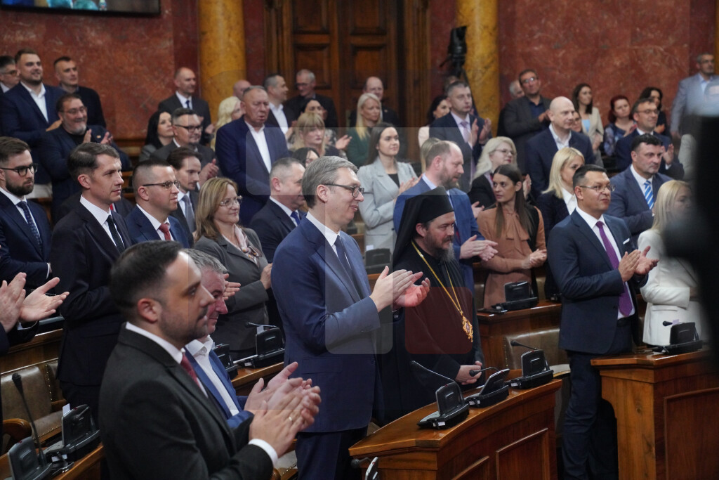 VLADA MINISTRI ZAKLETVA
