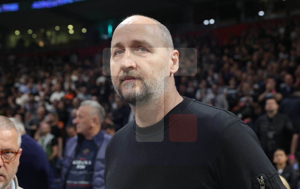 Bivši hrvatski košarkaši Rađa i Kukoč na utakmici Partizan - Olimpijakos