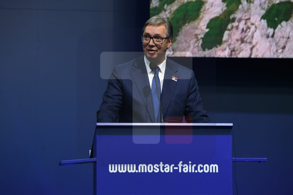 Vučić: Da imamo više iskrenosti u budućnosti u odnosima u regionu