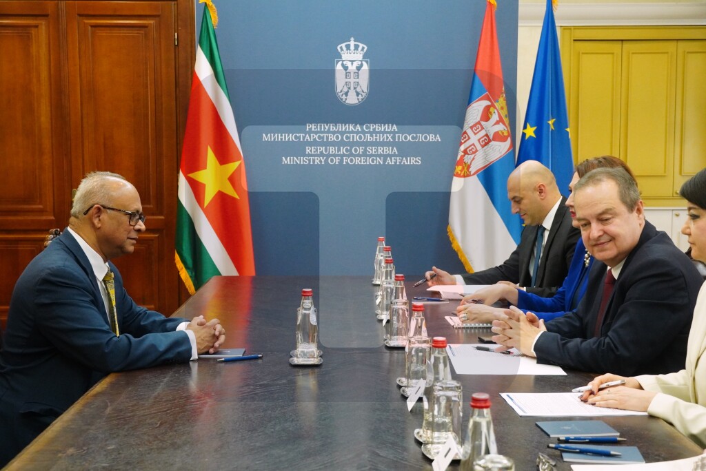 Dačić se sastao sa ministrom spoljnih poslova, međunarodnog poslovanja i saradnje Republike Surinam