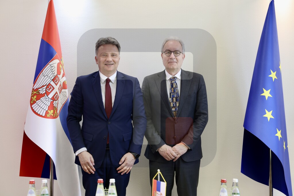Ministar Jovanović s direktorima GEANT i AMRES o unapređenju saradnje