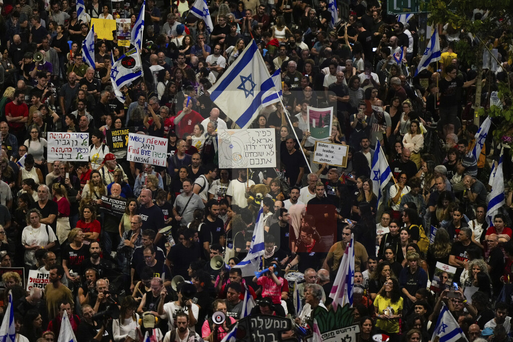 Izrael:Hiljade ljudi na ulicama zatražilo od vlade da postigne dogovor o taocima