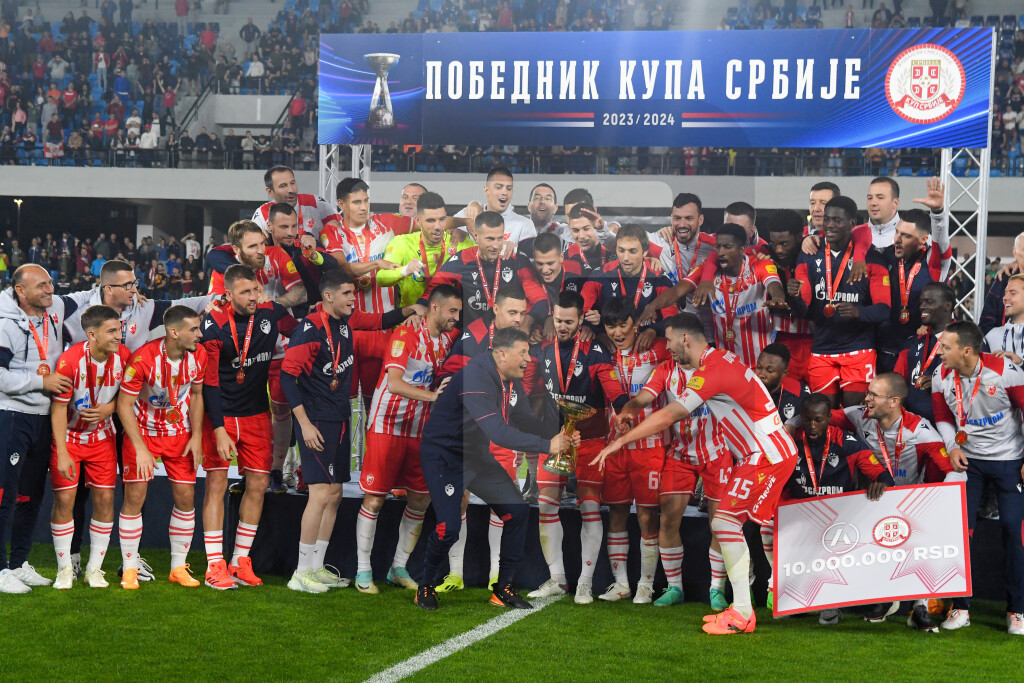 Fudbaleri Crvene zvezde osvojili 28. put Kup Srbije i četvrtu uzastopnu duplu krunu