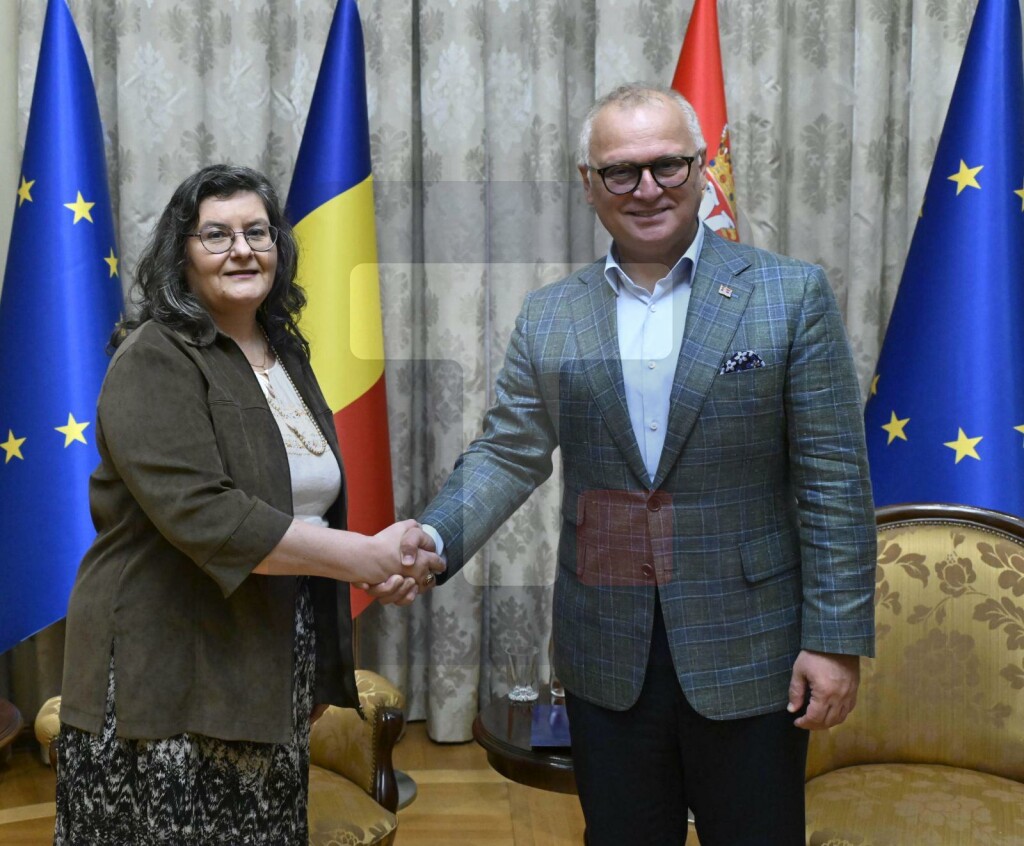 Vesić: Radimo na boljoj saobraćajnoj povezanosti sa Rumunijom