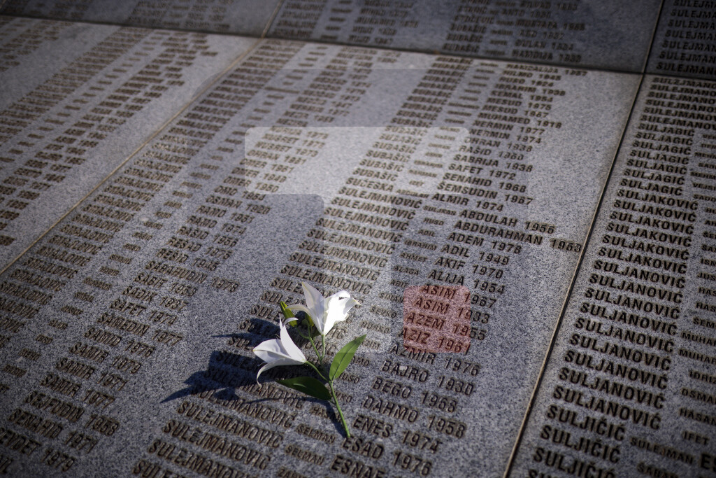 Počela komemoracija u Memorijalnom centru Potočari