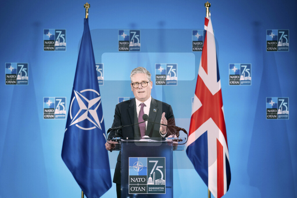 Starmer pozvao NATO da poveća odbrambene izdatke,izbegao odgovor o sposobnosti Bajden