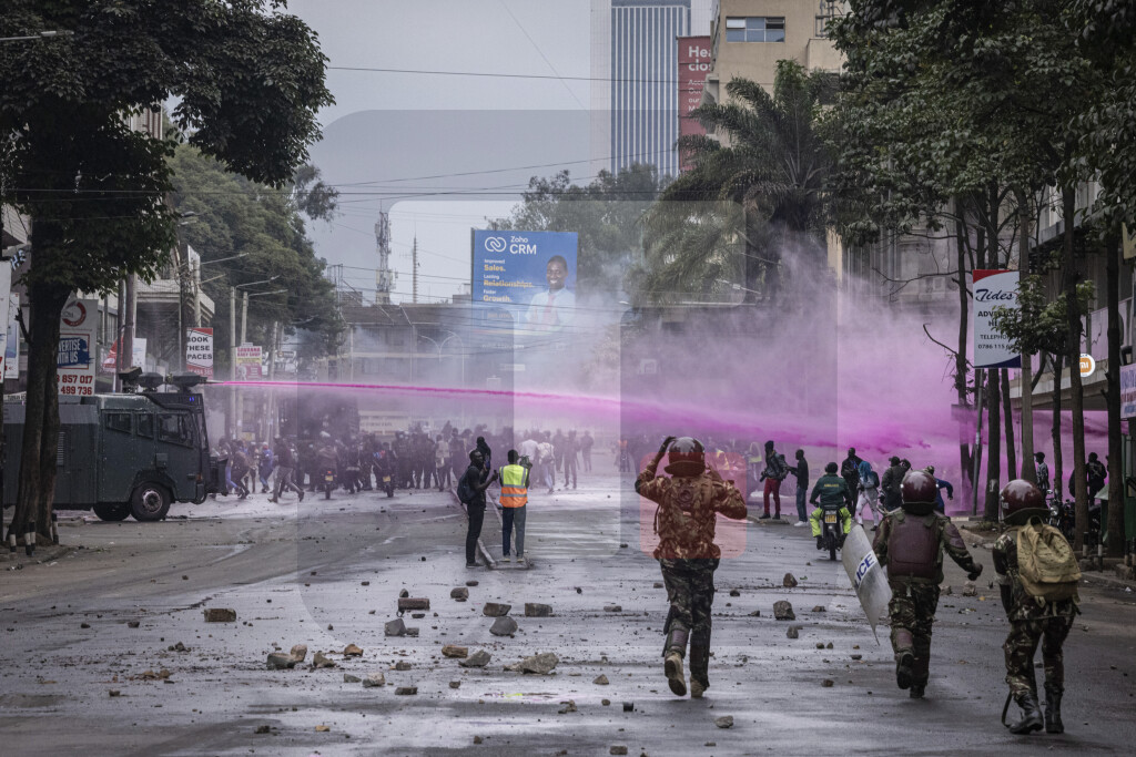 Najmanje jedna osoba poginula na antivladinim protestima u Keniji