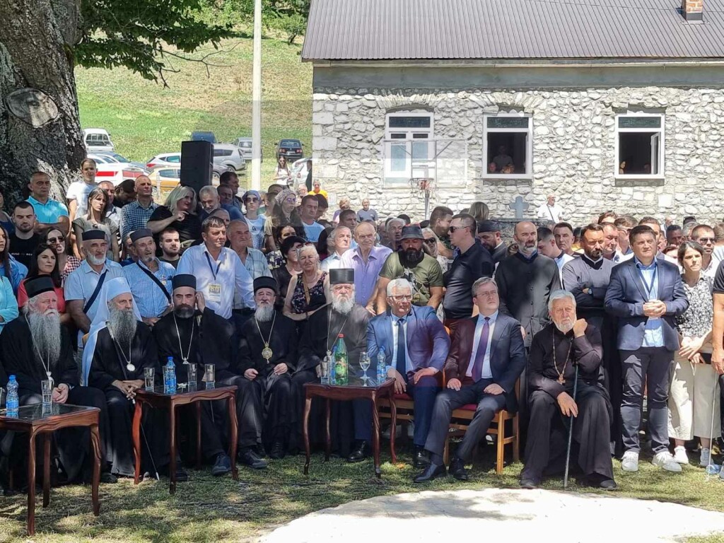 Selaković na obeležavanju 80 godina od stradanja Srba u selu Velika u Crnoj Gori