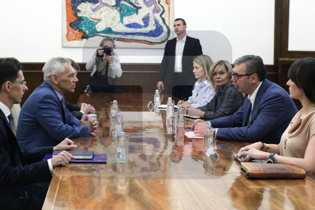 Predsednik Vučić sastso se sa ruskim ambasadorom Bocan-Harčenkom