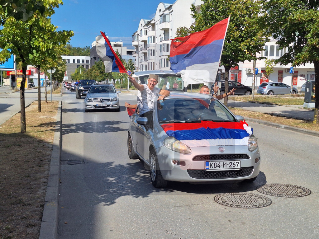 Republika Srpska ponosna na olimpijsko zlato vaterpolista Srbije, vijore se trobojke