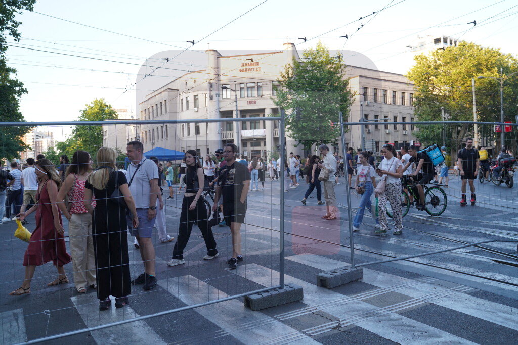 Blokade nekoliko lokacija u Beogradu i u više mesta u Srbiji