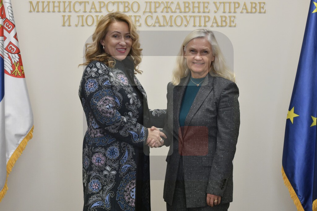 Paunović sa Melsom: Saradnja SRB i Norveške na unapređenju obuke državnih službenika