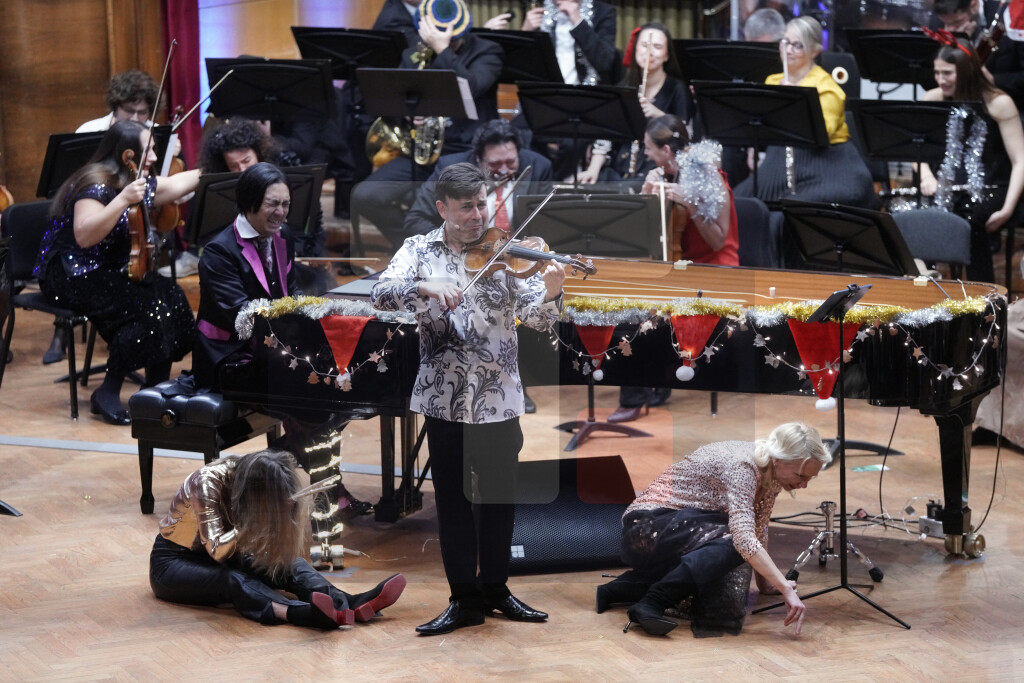 Nastup Beogradske filharmonije i dua Igudesman i Džu