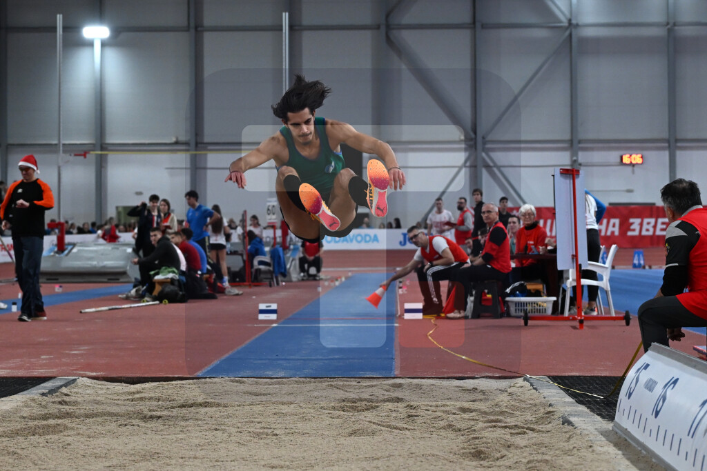 Atletski klub Crvena zvezda održao tradicionalni Novogodišnji miting