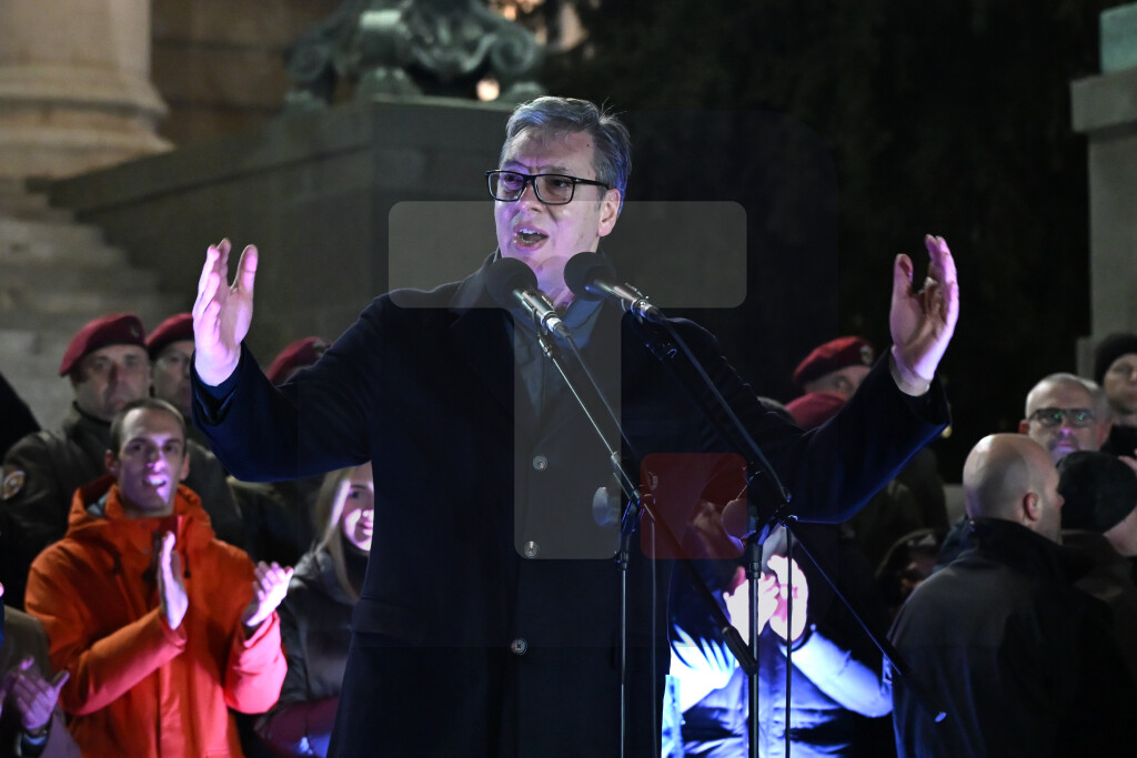 Vučić:Prihvaćen glavni zahtev blokadera, sledeće godine vanredni parlamentarni izbori