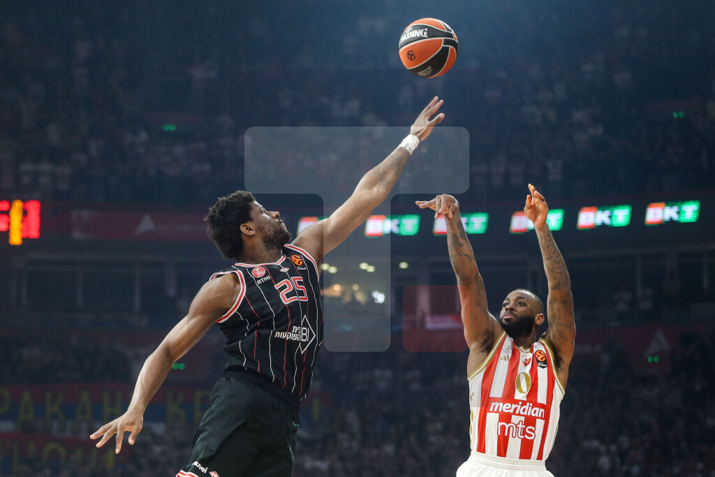 Košarkaši Crvene zvezde velikim preokretom savladali Hapoel