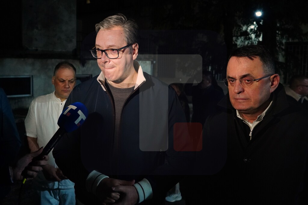 Vučić obišao Dačića na Klinici za pulomologiju: Situacija teška, na respiratoru je
