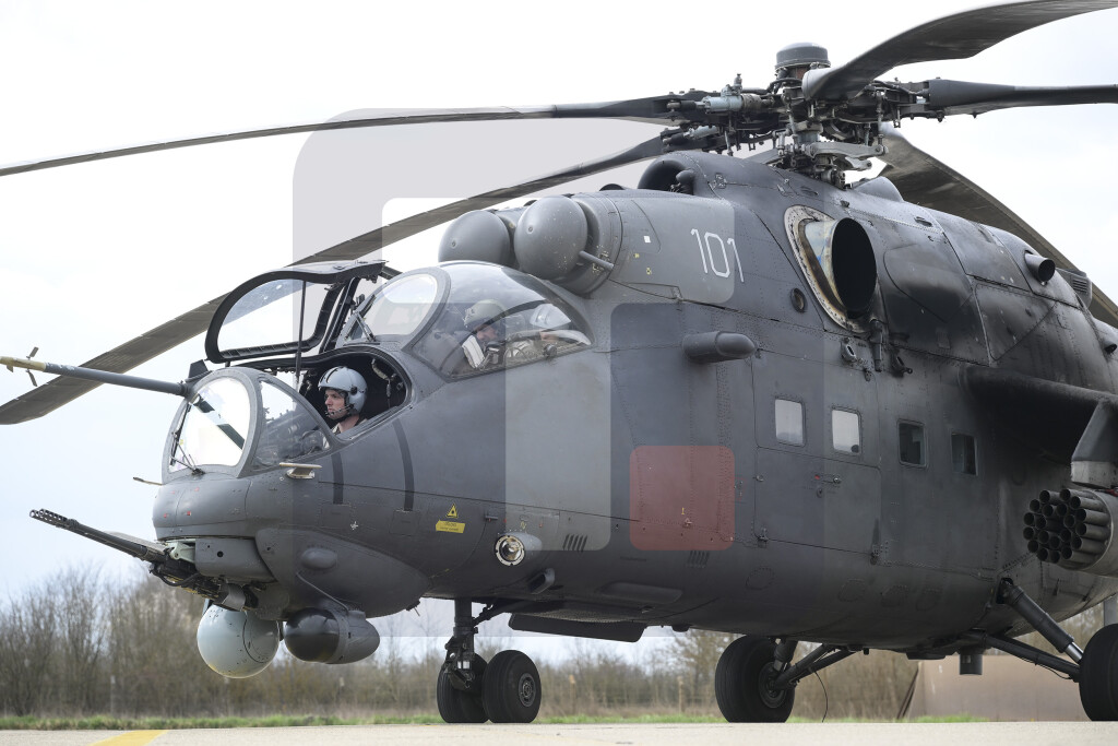 Borbena obuka pilota helikoptera Vojske Srbije