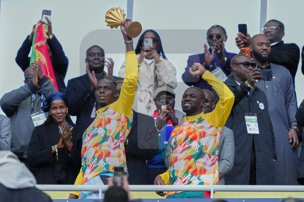 Fudbaleri Senegala uoči meča sa Peruom paradirali sa peharom Kupa afričkih nacija