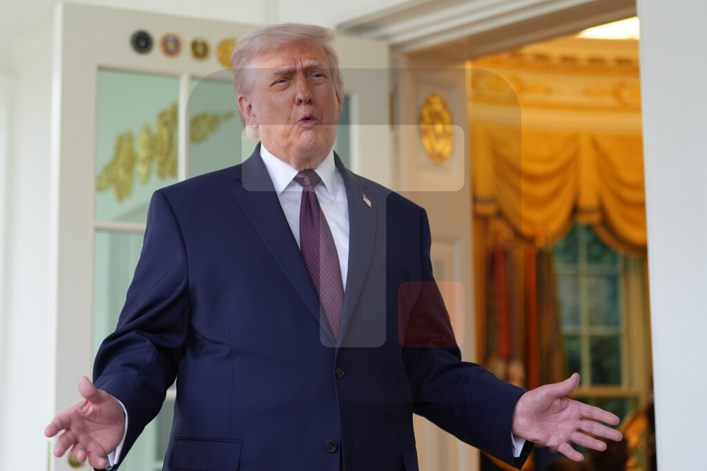 Tramp ponovo napao papu Lava XIV zbog osuda rata u Iranu