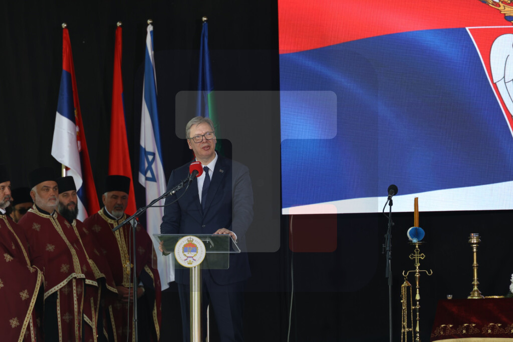 Vučić: Svaki pokušaj ukazivanja na stradanja Srba tumači se kao okretanje prošlosti