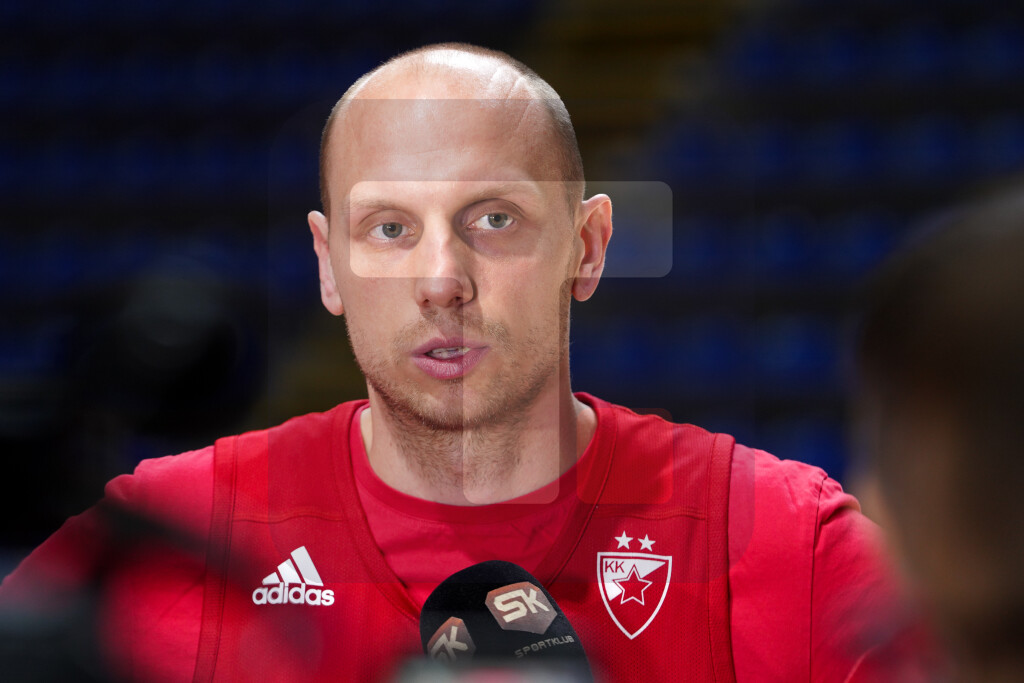 Davidovac: Očekuje nas najvažnija utakmica u sezoni, idemo da pobedimo Barselonu