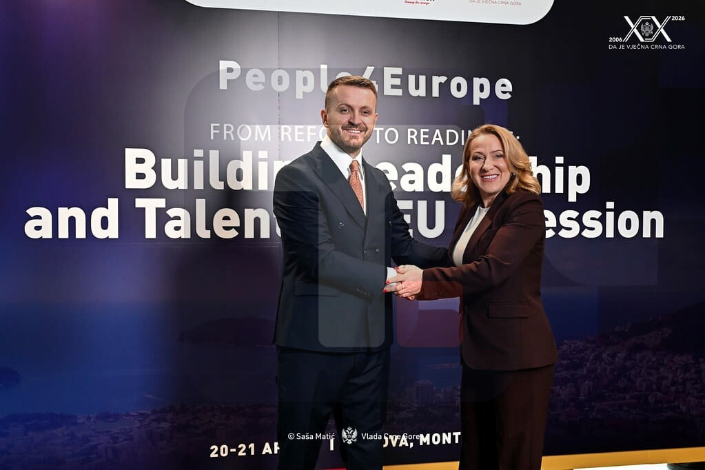 Paunović: Profesionalna javna uprava ključ uspešnih reformi i evropskih integracija