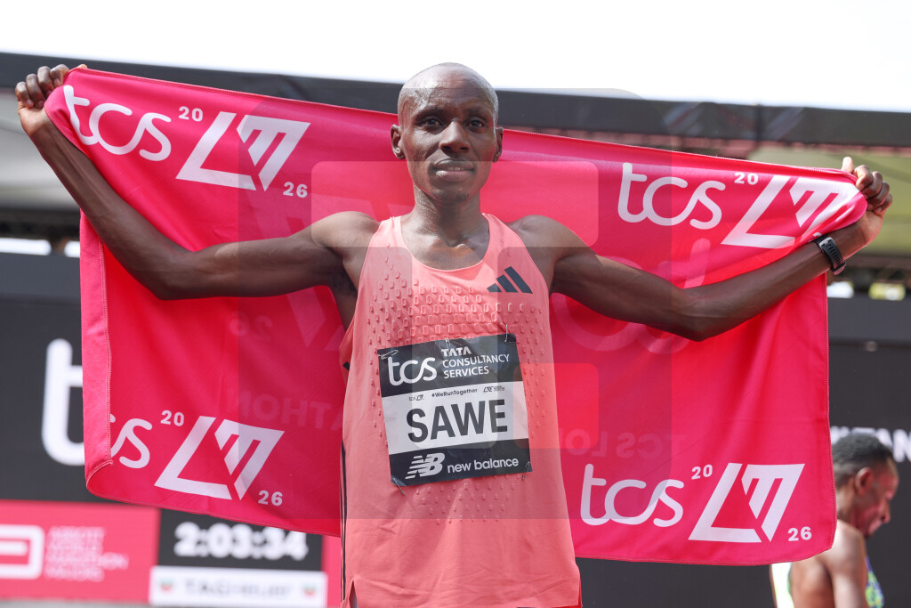 Atletičar iz Kenije Sebastijan Save postavio u Londonu novi svetski rekord u maratonu