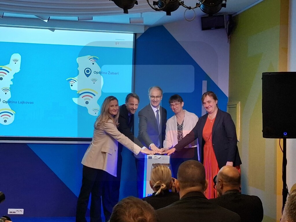 Macut, Bekerat i Konrad otvorili projekte za brz interenet u ruralnim područjima SRB