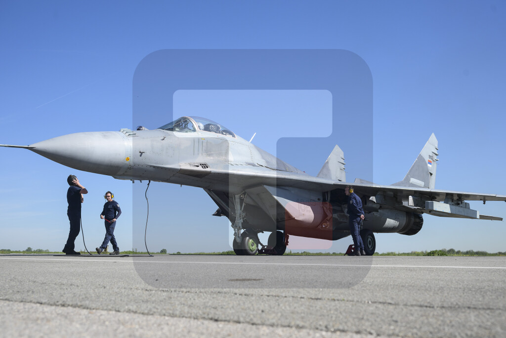 Ministarstvo odbrane: U toku obuka pilota višenamenskih borbenih aviona mig-29