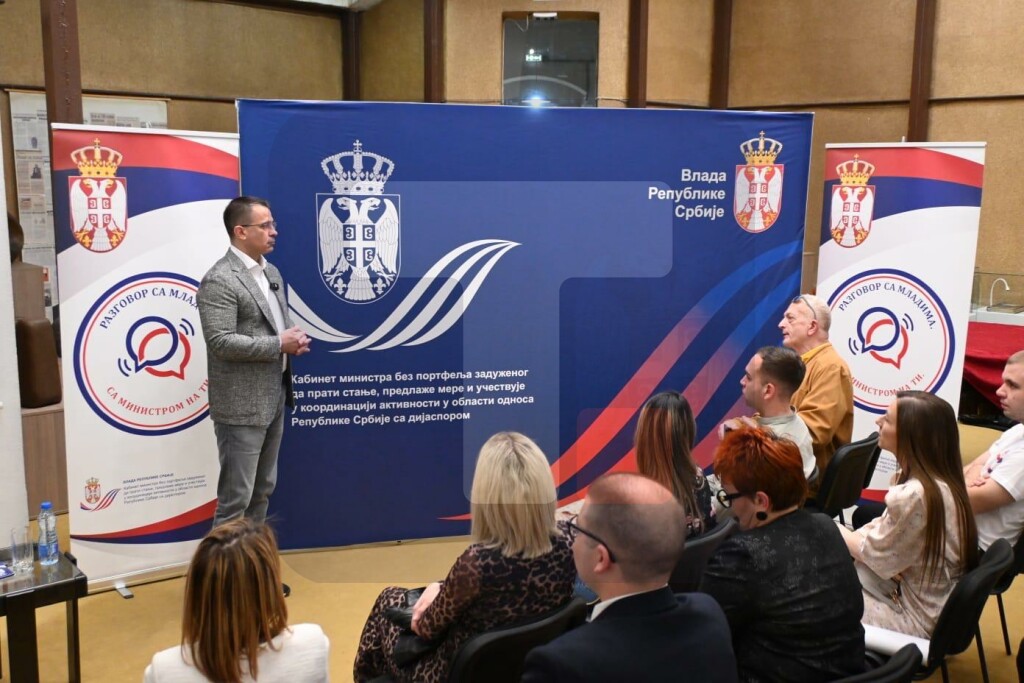 Milićević u Prokuplju razgovarao sa mladima