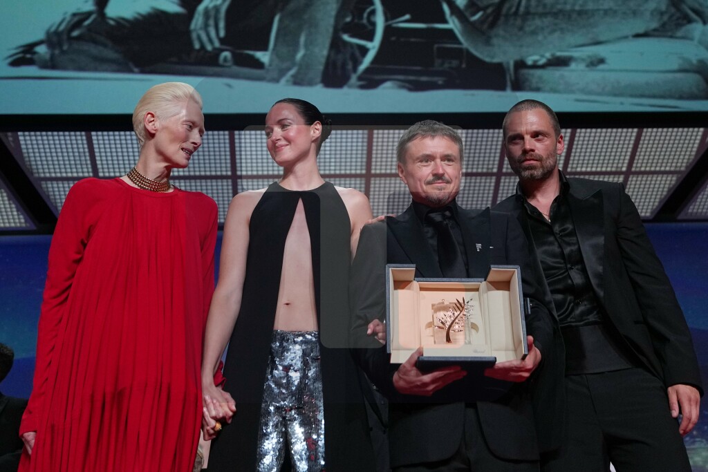 Zlatna palma Kanskog filmskog festivala dodeljena filmu Fjord Kristijana Munđiua