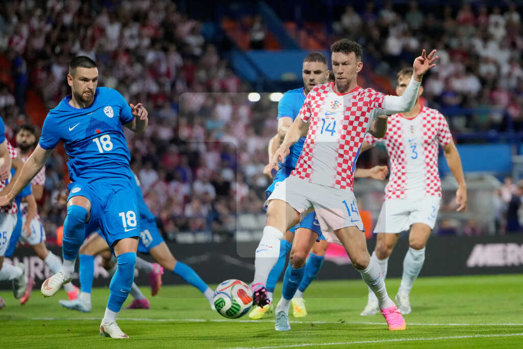 Fudbaleri Hrvatske u 93. minutu do pobede protiv Slovenije pred put na Mundijal