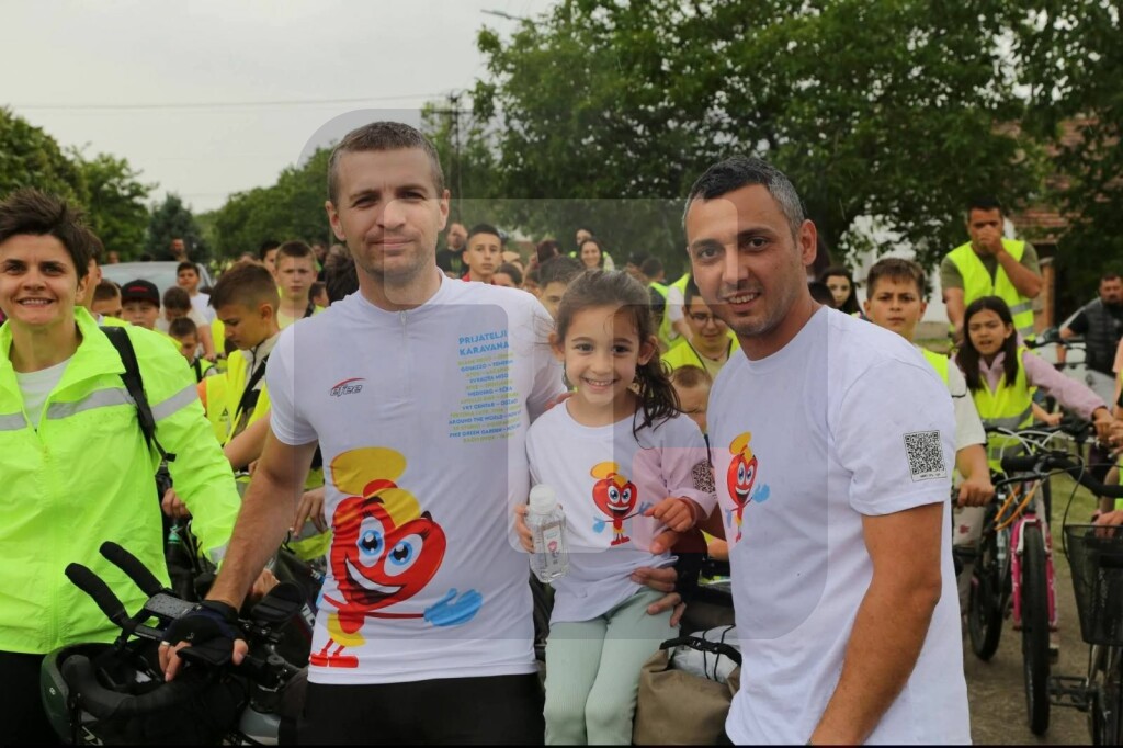 Nadzornik Mićunović humanitarnom vožnjom skreće pažnju na srčane mane kod dece