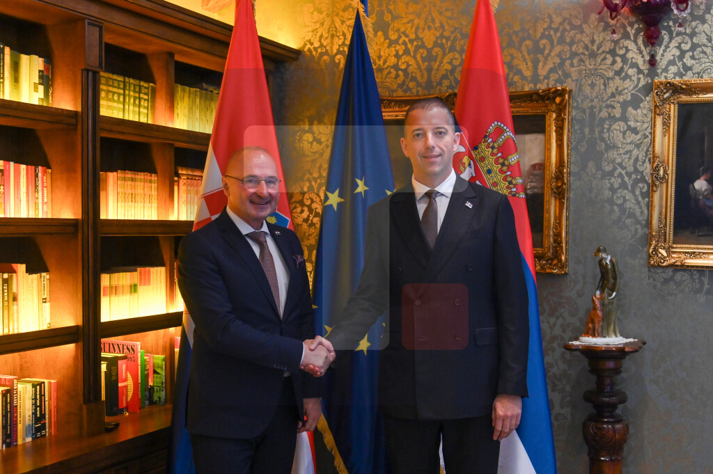Đurić sa šefom diplomatije HR Radmanom o bilateralnim odnosima i prilikama na ZB