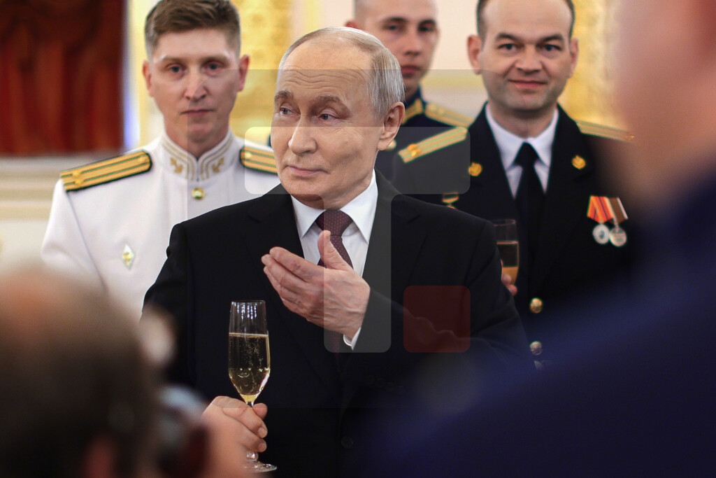 Putin: Rusija hrabro i efikasno rešava zadatke u sukobu sa Ukrajinom