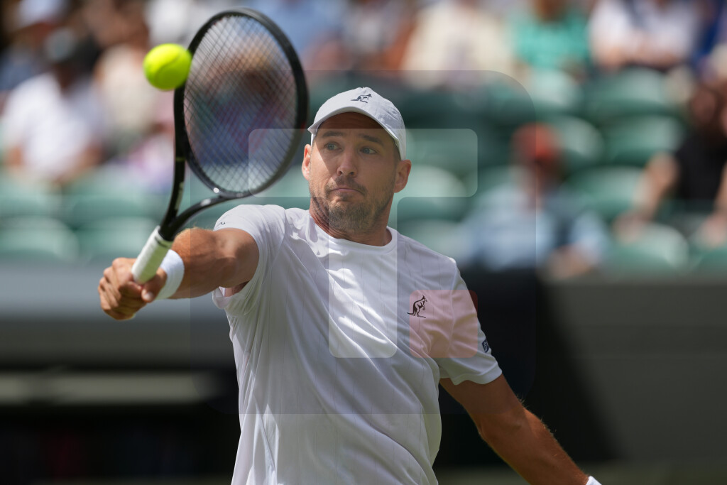 Srpski teniser Dušan Lajović eliminisan u prvom kolu Vimbldona