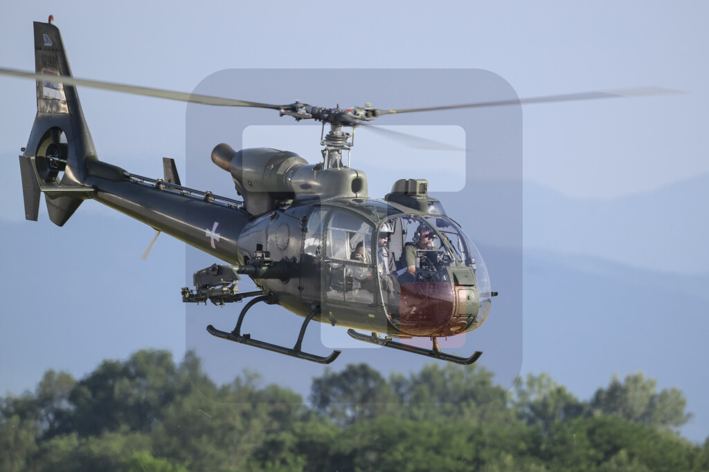 MO: Intenzivna letačka obuka u protivoklopnoj helikopterskoj eskadrili u Kraljevu