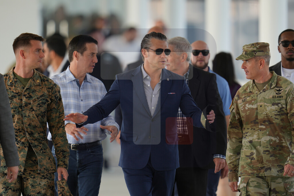 Hegset: Američka vojska može da održava blokadu iranski luka neograničeno