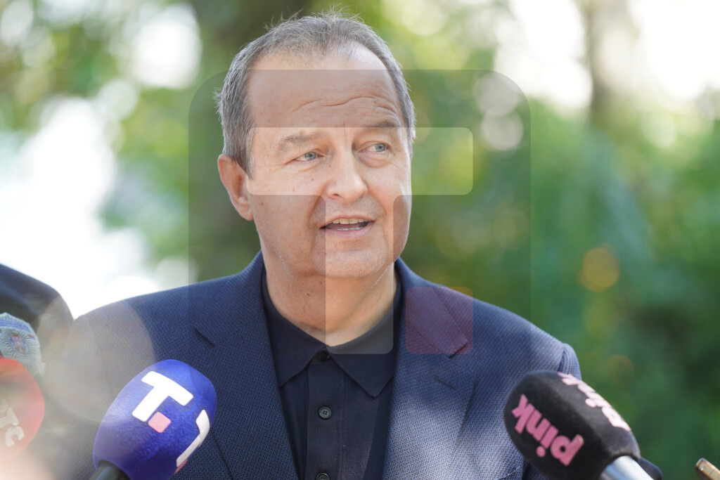Dačić: Vatrogasni brod se prvi put koristi u šumskim požarima, trenutno ih aktivno 32
