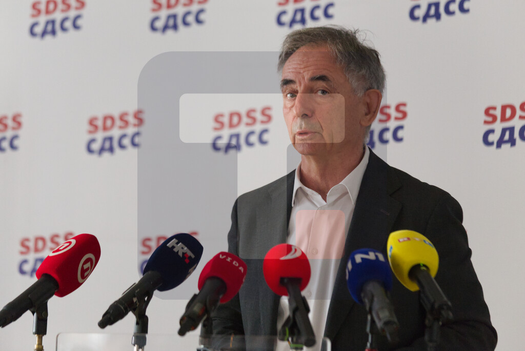 Pupovac: Požari ne smeju da služe za potpirivanje verske i nacionalne mržnje
