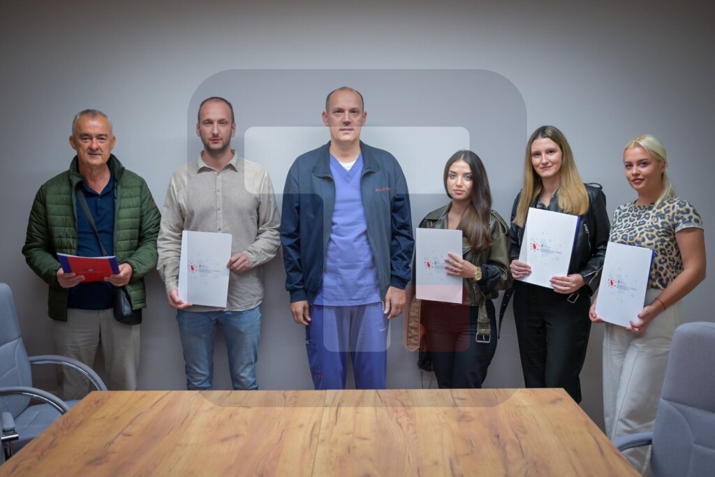 Još 15 zdravstv. radnika vraća se u SRB preko Kancelarije za dijasporu Ministarstva