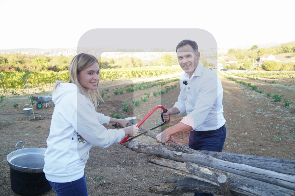 Mali posetio vinograd Stamenkovski, potom zajedno razgovarali s građanima Kaluđerice