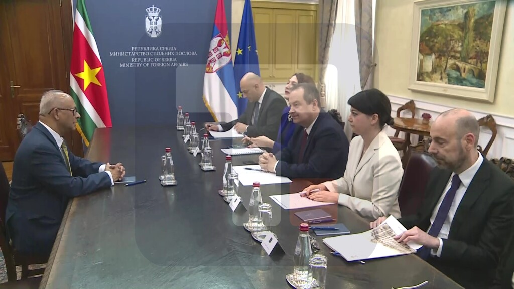Sastanak Dačića sa Albertom Ramdinom, ministrom spoljnih poslova, međunarodnog poslovanja i saradnje Republike Surinam