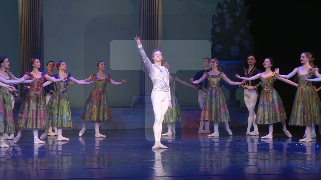 Ištvan Simon nastupio u baletu "Labudovo jezero" na Velikoj sceni Narodnog pozorišta