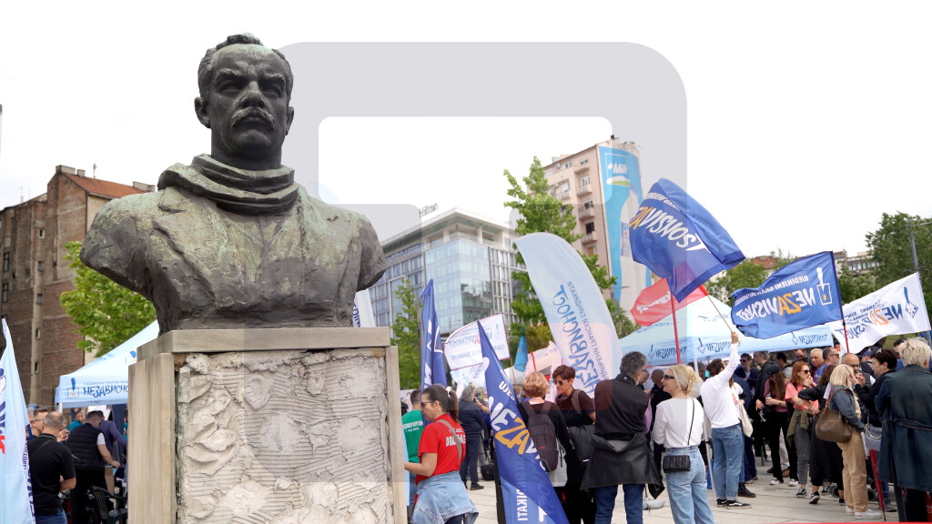 UGS "Nezavisnost" obeležio Prvi maj kod spomenika Dimitriju Tucoviću