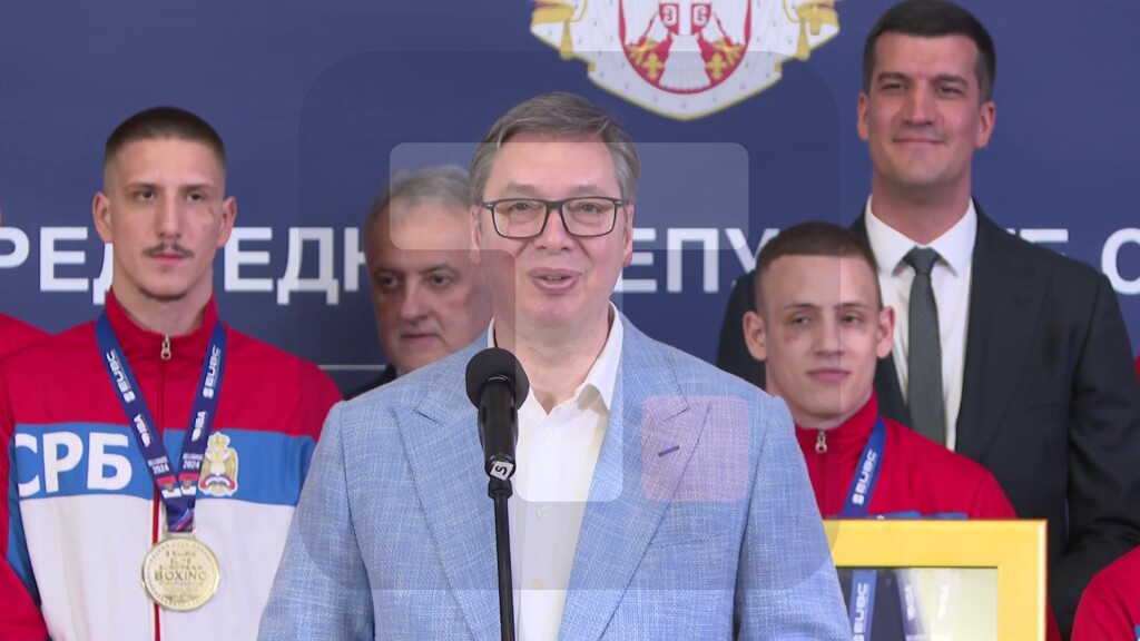 Vučić ugostio tim Srbije: Ponosni smo, hvala što decu vraćate u bokserske sale