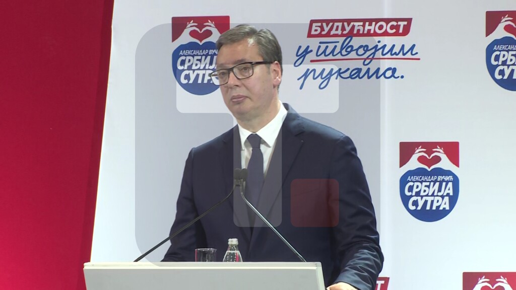Vučić:Najviše novca do sad ubačeno spolja da se sruši Srbija, izađite na izbore