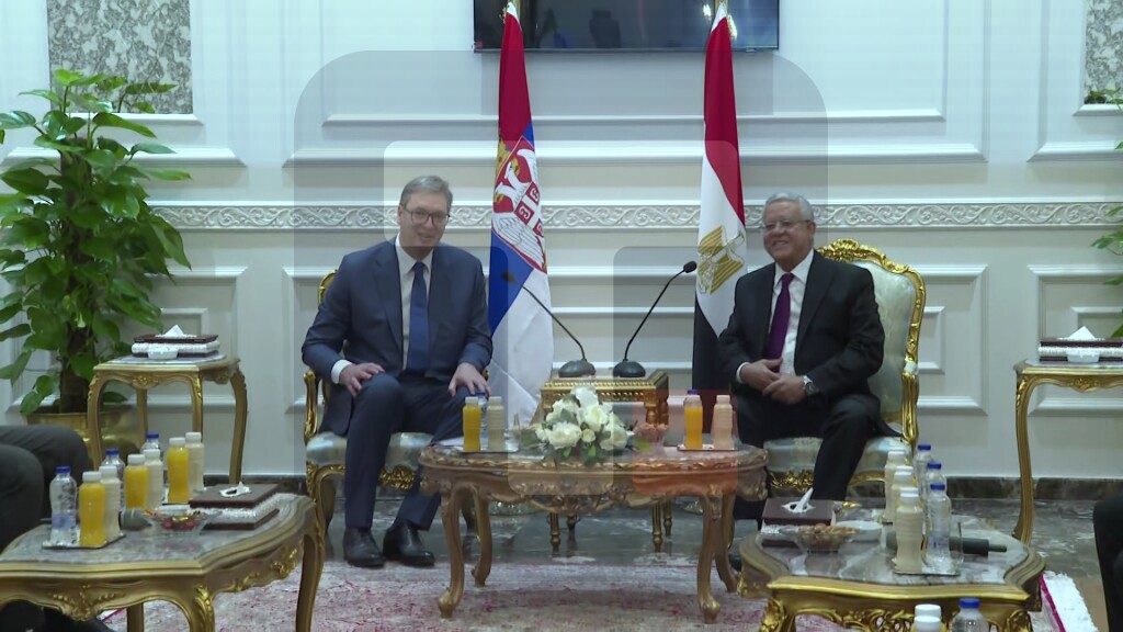 Vučić se sastao sa predsednikom Parlamenta Egipta
